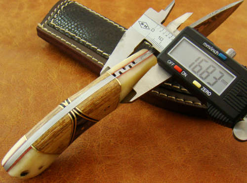Hand Made Damascus Steel Knife