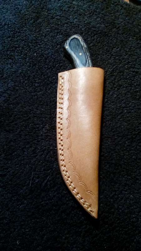 Hand Made Damascus Steel Hunting Knife