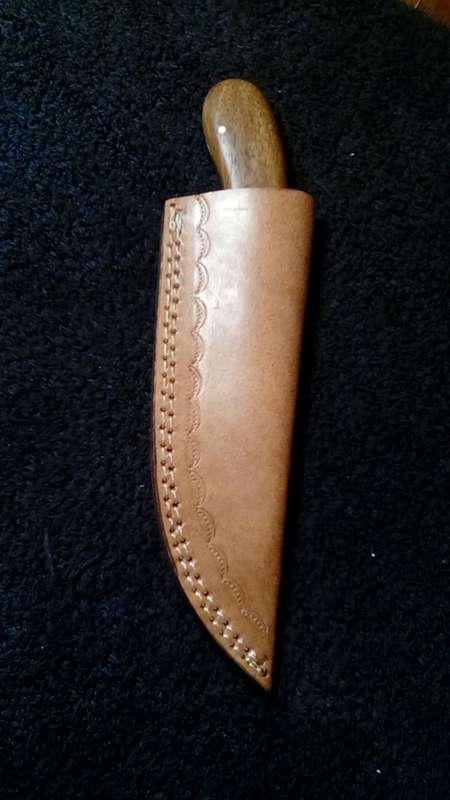 Hand Made Damascus Steel Hunting Knife