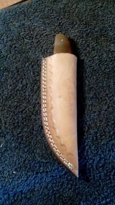 Hand Made Damascus Steel Knife
