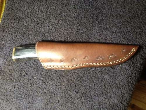 Hand Made Damascus Steel Knife