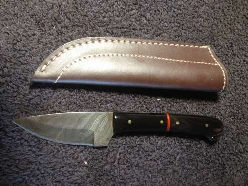 Hand Made Damascus Steel Skinning Knife