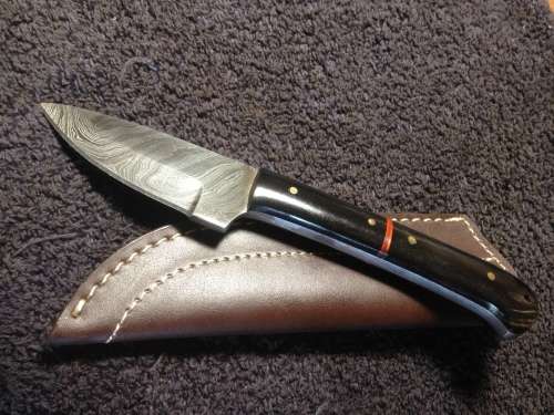 Hand Made Damascus Steel Skinning Knife
