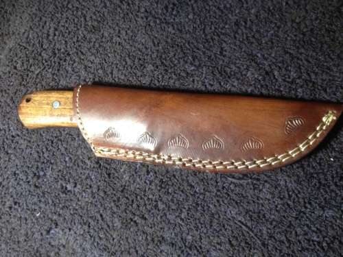 Hand Made Damascus Steel Knife