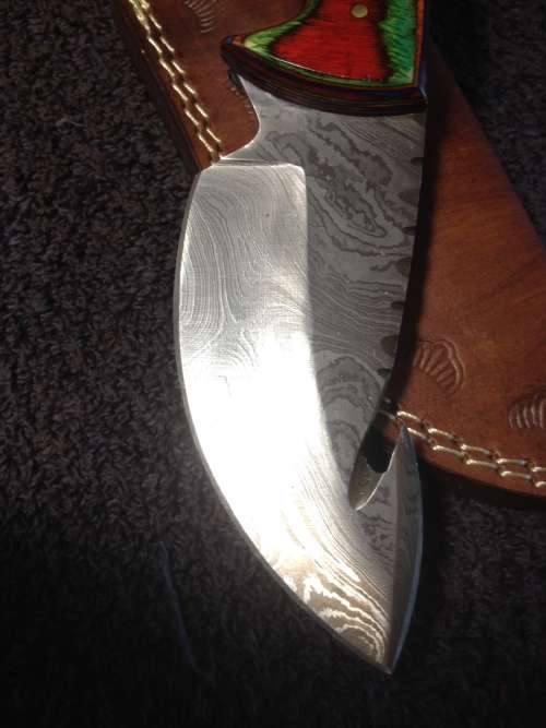 Hand Made Damascus Steel Skinning Knife