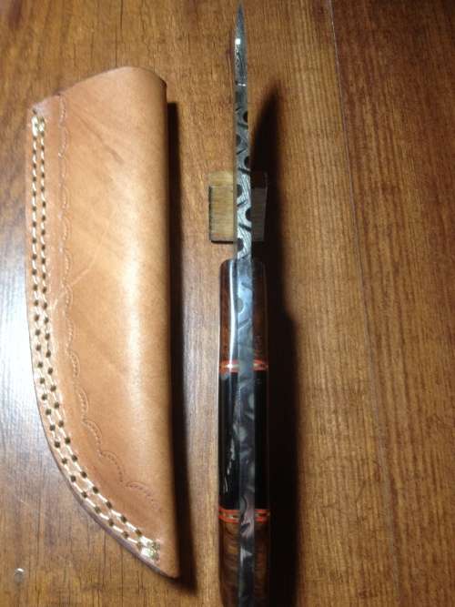 Hand Made Damascus Steel Hunting Knife-NO RESERVE AUCTION !!!