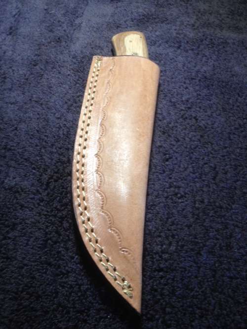 Hand Made Damascus Steel Hunting Knife-NO RESERVE AUCTION !!!