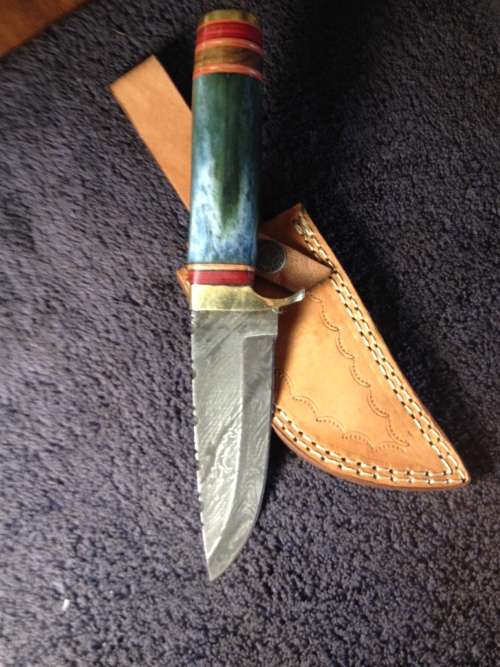 Hand Made Damascus Steel Hunting Knife-NO RESERVE AUCTION !!!