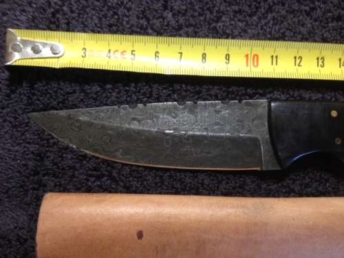 Hand Made Damascus Steel Hunting Knife-NO RESERVE AUCTION !!!