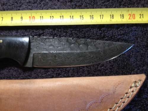 Hand Made Damascus Steel Hunting Knife-NO RESERVE AUCTION !!!