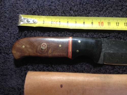 Hand Made Damascus Steel Hunting Knife-NO RESERVE AUCTION !!!