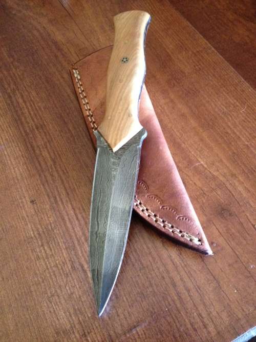Hand Made Damascus Steel Dagger-NO RESERVE AUCTION
