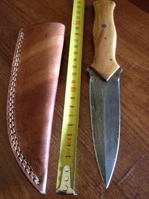 Hand Made Damascus Steel Dagger-NO RESERVE AUCTION
