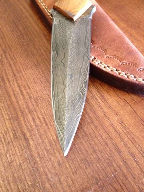 Hand Made Damascus Steel Dagger-NO RESERVE AUCTION
