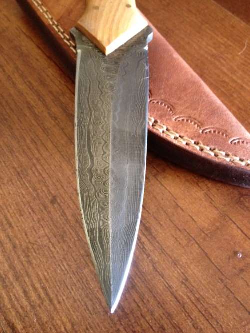 Hand Made Damascus Steel Dagger-NO RESERVE AUCTION
