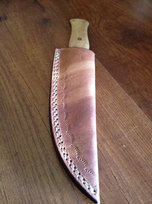 Hand Made Damascus Steel Dagger-NO RESERVE AUCTION