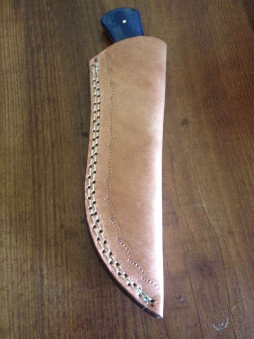 Handmade Damascus Steel Hunting Knife
