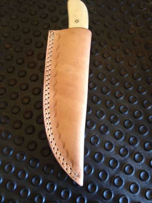 Handmade Damascus Steel Hunting Knife