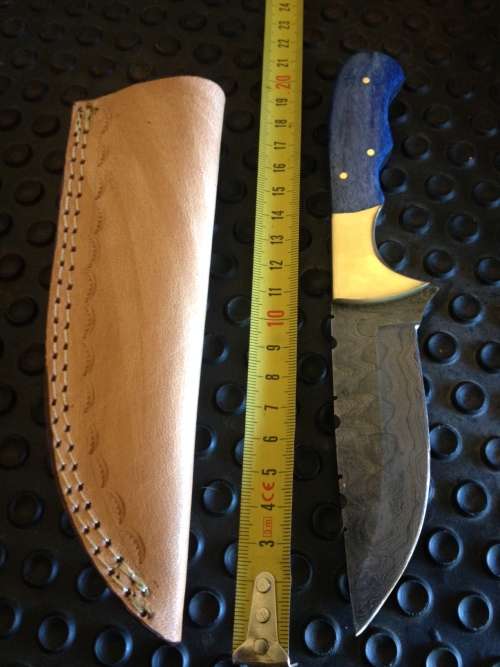 Handmade Damascus Steel Hunting Knife