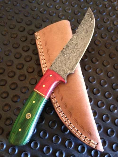 Handmade Damascus Steel Hunting Knife