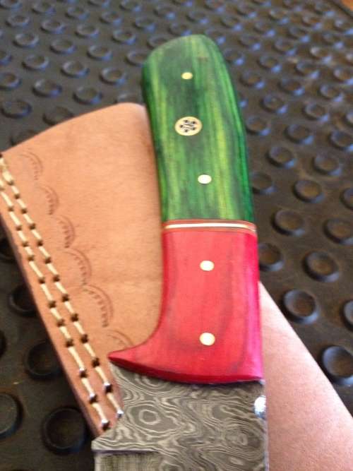 Handmade Damascus Steel Hunting Knife