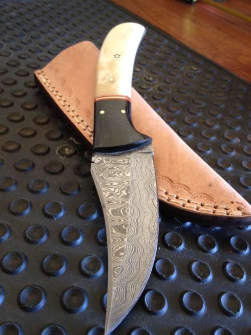 Handmade Damascus Steel Hunting Knife !!!