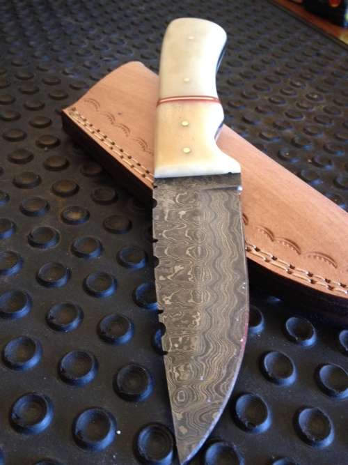Handmade Damascus Steel Hunting Knife !!!