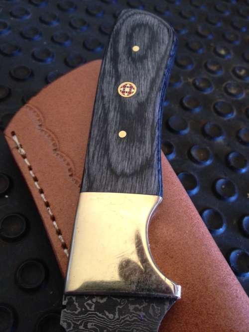 Handmade Damascus Steel Hunting Knife