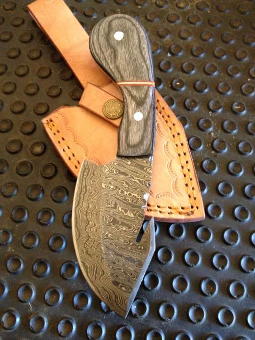 Handmade Damascus Steel Hunting Knife !!!