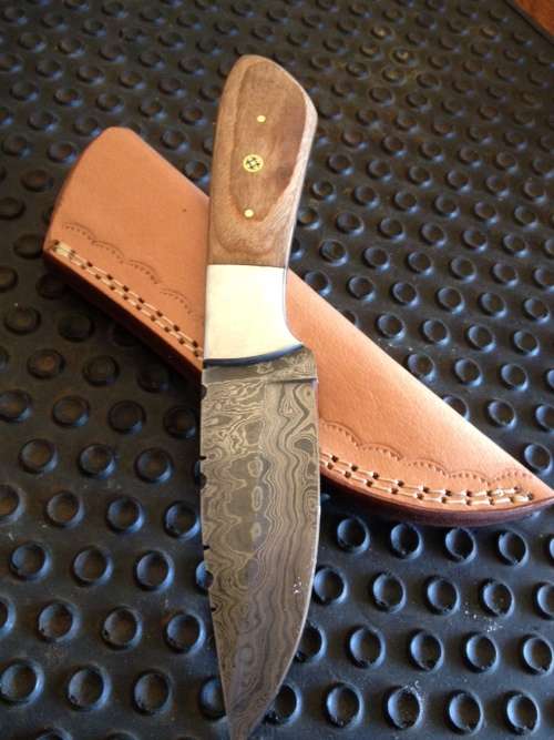 Handmade Damascus Steel Hunting Knife !!!