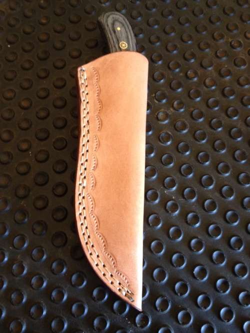 HANDMADE DAMASCUS STEEL HUNTING KNIFE !!!