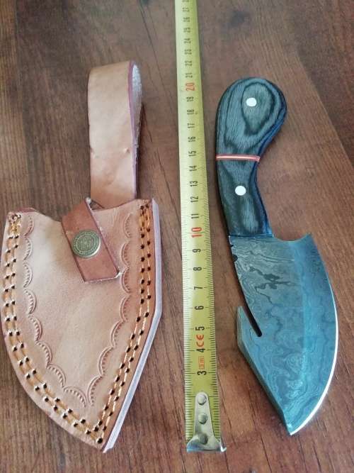 HANDMADE DAMASCUS STEEL SKINNING KNIFE !!!