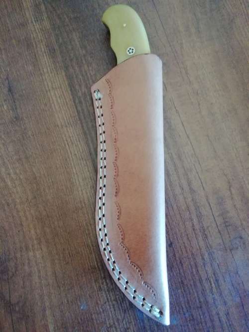 HANDMADE DAMASCUS STEEL HUNTING KNIFE !!!