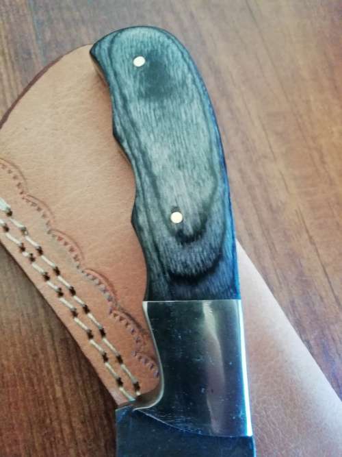 HANDMADE DAMASCUS STEEL HUNTING KNIFE !!!