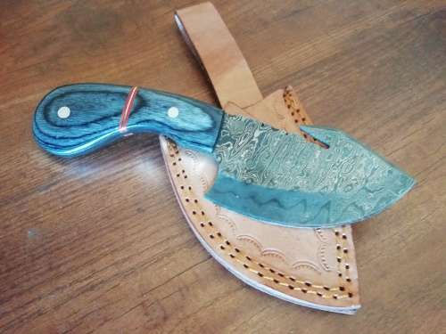 HANDMADE DAMASCUS STEEL SKINNING KNIFE !!!