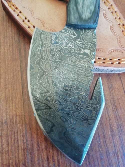 HANDMADE DAMASCUS STEEL SKINNING KNIFE !!!