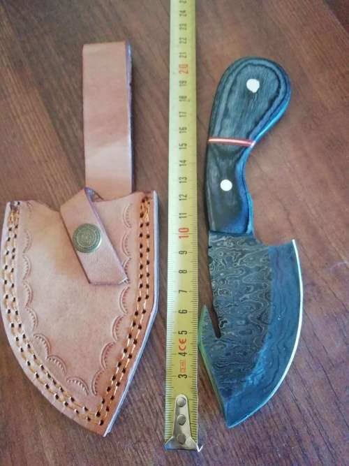 HANDMADE DAMASCUS STEEL SKINNING KNIFE !!!