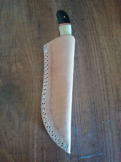 HANDMADE DAMASCUS STEEL HUNTING KNIFE !!!