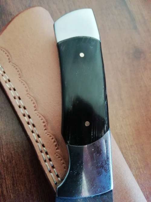 HANDMADE DAMASCUS STEEL HUNTING KNIFE !!!