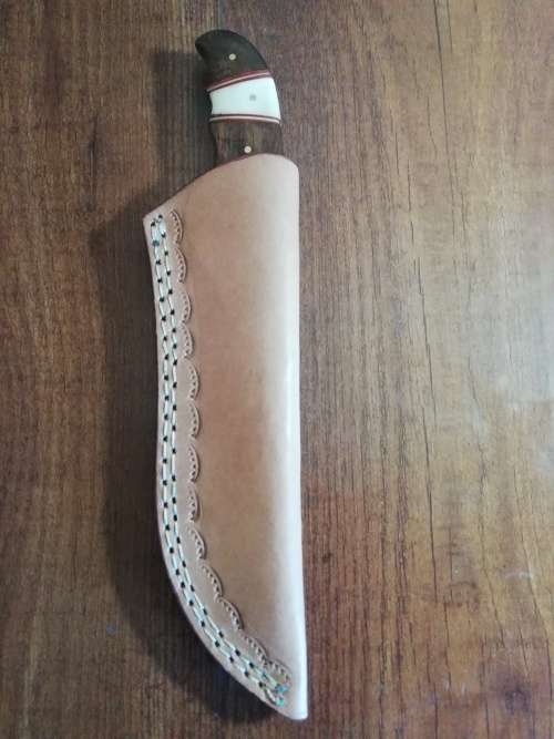HANDMADE DAMASCUS STEEL HUNTING KNIFE !!!