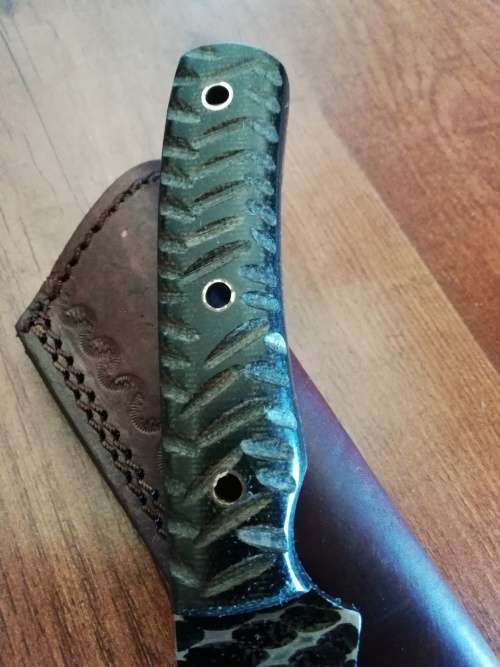 Hand Forged D2 toolsteel hunting knife !!!