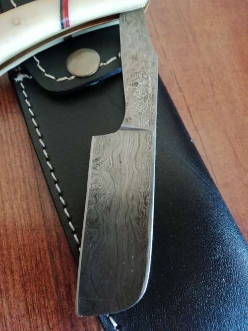 HANDMADE DAMASCUS STEEL CUT THROAT RAZOR !!!