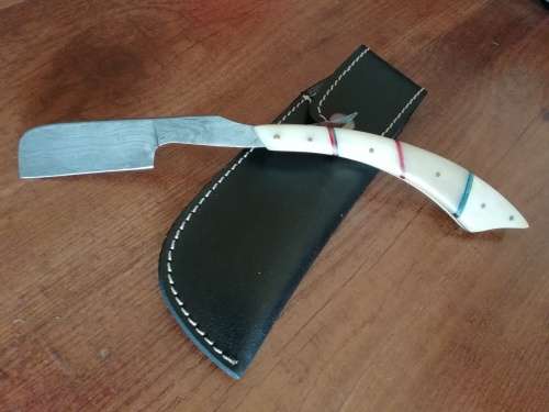 HANDMADE DAMASCUS STEEL CUT THROAT RAZOR !!!