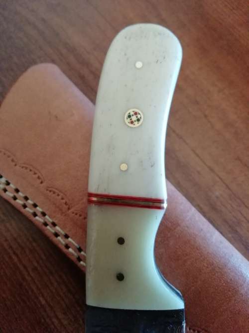 HANDMADE DAMASCUS STEEL HUNTING KNIFE !!!