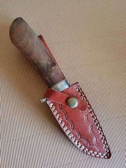 HANDMADE STAINLESS STEEL HUNTING KNIFE !!!