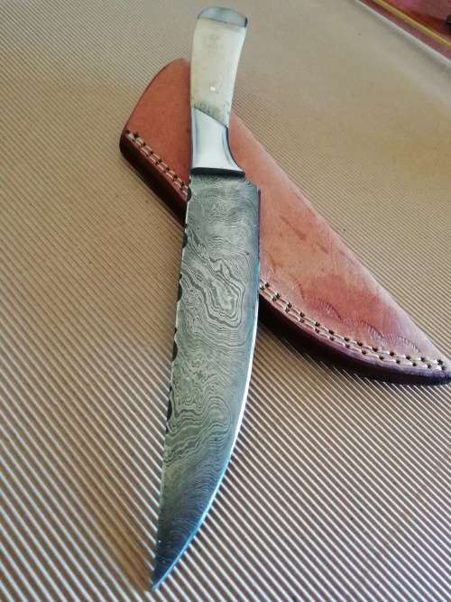 HANDMADE DAMASCUS STEEL BIRD AND TROUT KNIFE !!!
