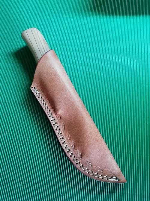 HANDMADE DAMASCUS STEEL HUNTING KNIFE !!!