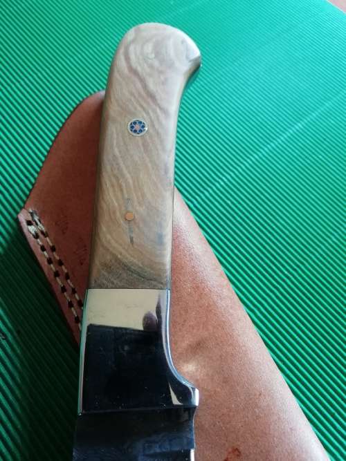 HANDMADE DAMASCUS STEEL HUNTING KNIFE !!!