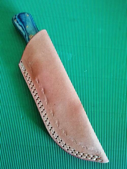 HANDMADE DAMASCUS STEEL HUNTING KNIFE !!!