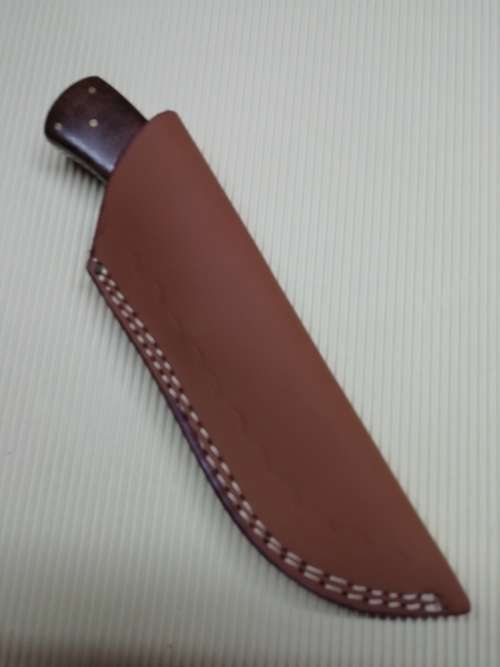 HANDMADE DAMASCUS STEEL HUNTING KNIFE !!!